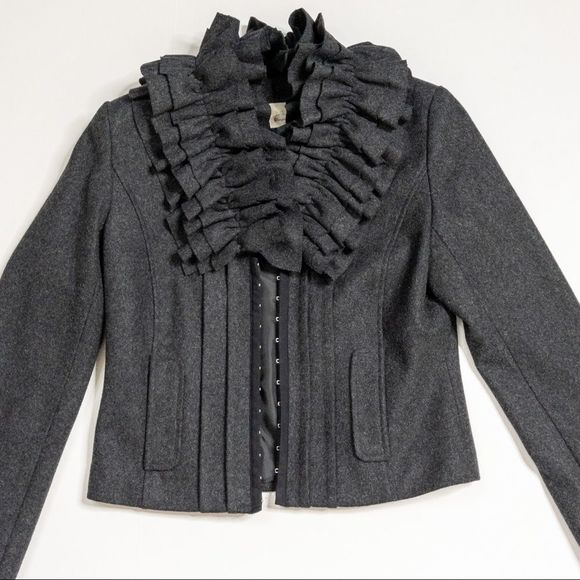 Hinge Gray Ruffle Blazer - Picture 12 of 14